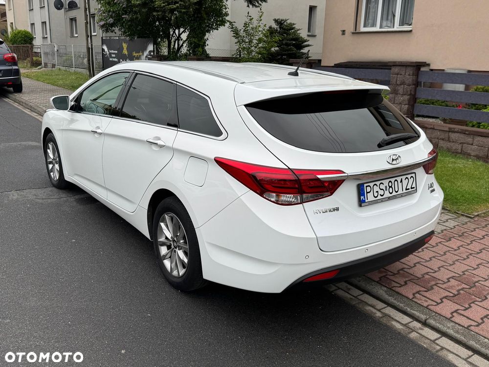Hyundai i40 Kombi blue 1.7 CRDi Style - 4