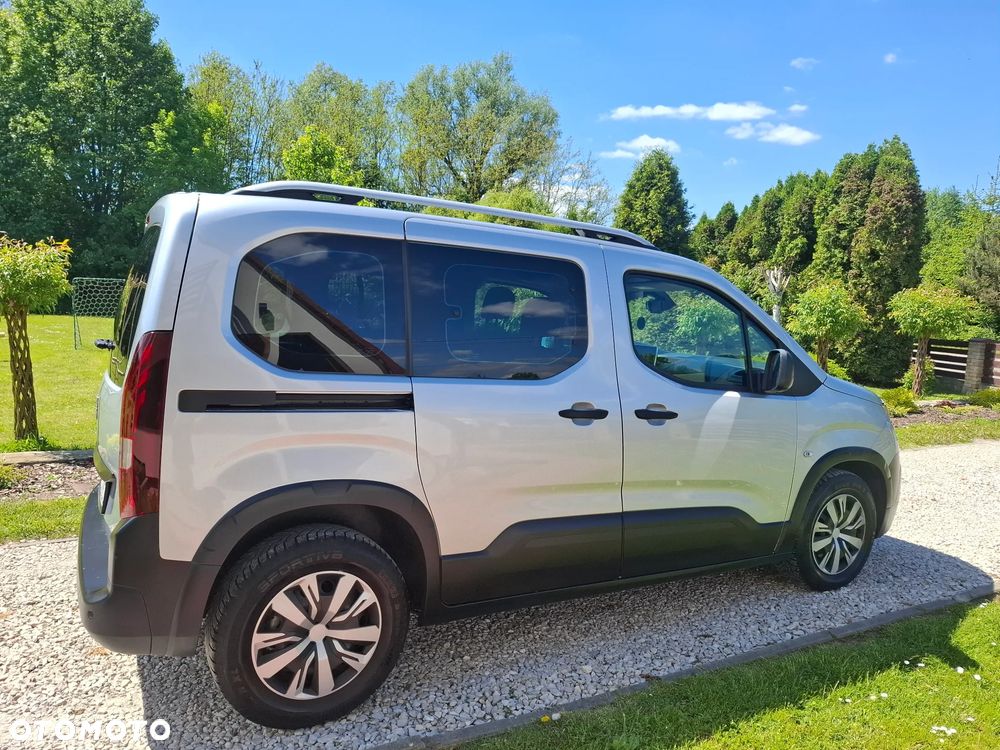 Peugeot Rifter - 11