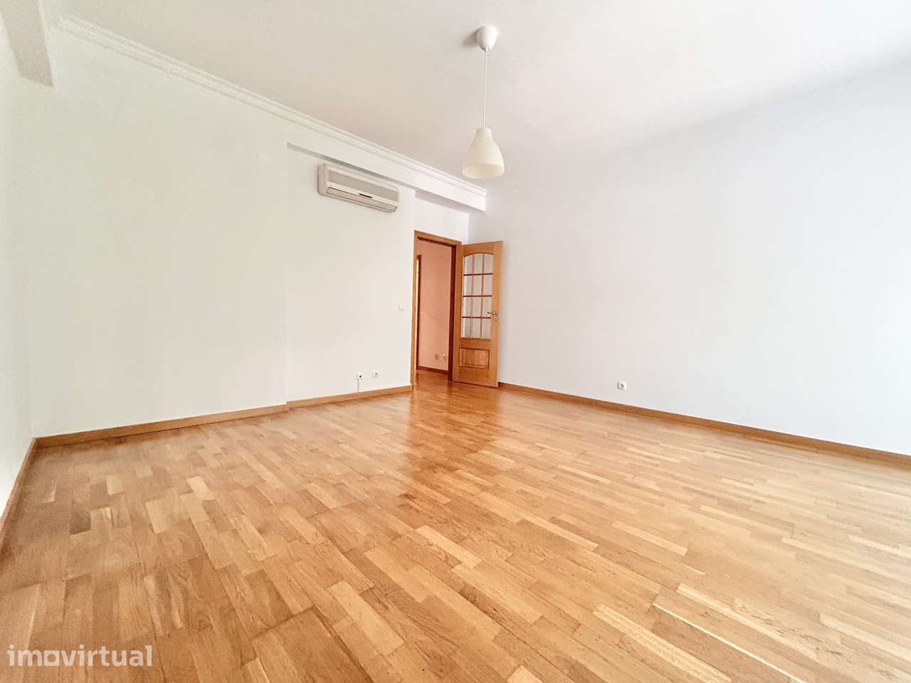Apartamento T3 na Avenida Conde Valbom, 46 - Grande imagem: 4/20