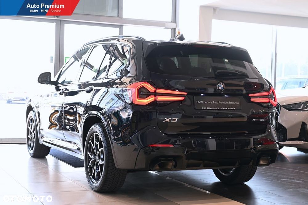 BMW X3 xDrive20i mHEV - 22