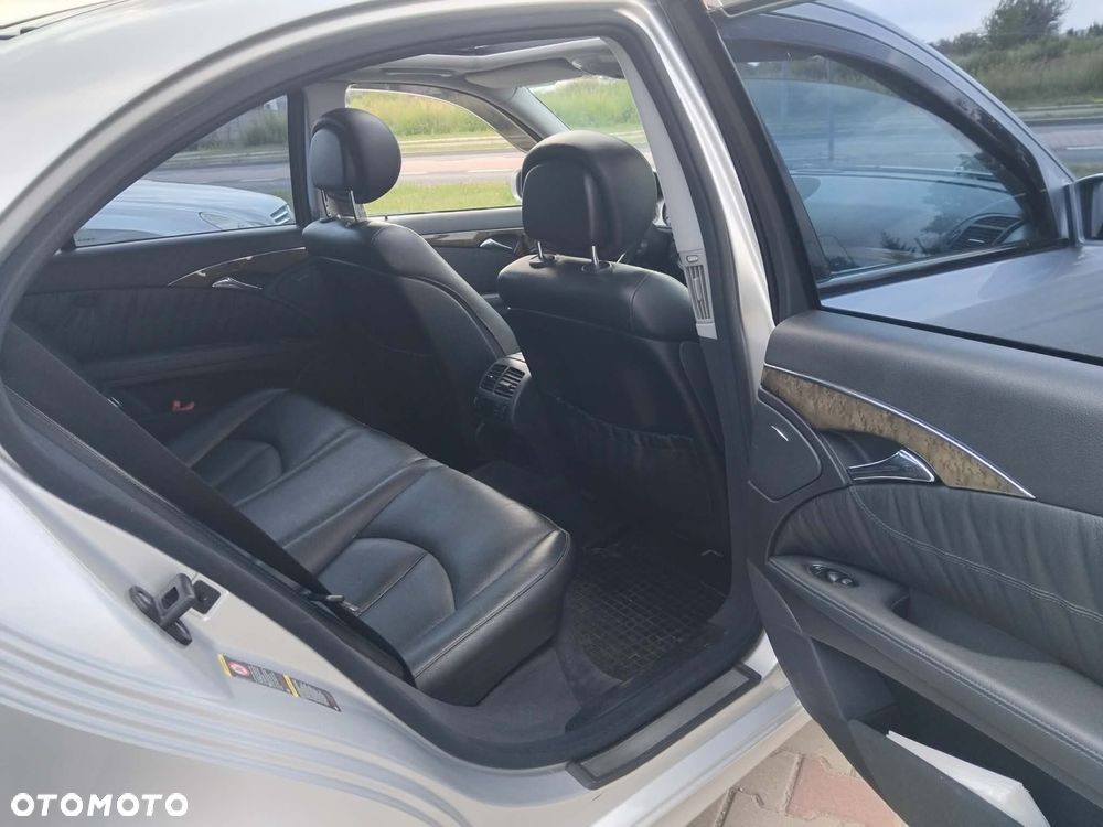Mercedes-Benz Klasa E 320 CDI 4-Matic Avantgarde - 6