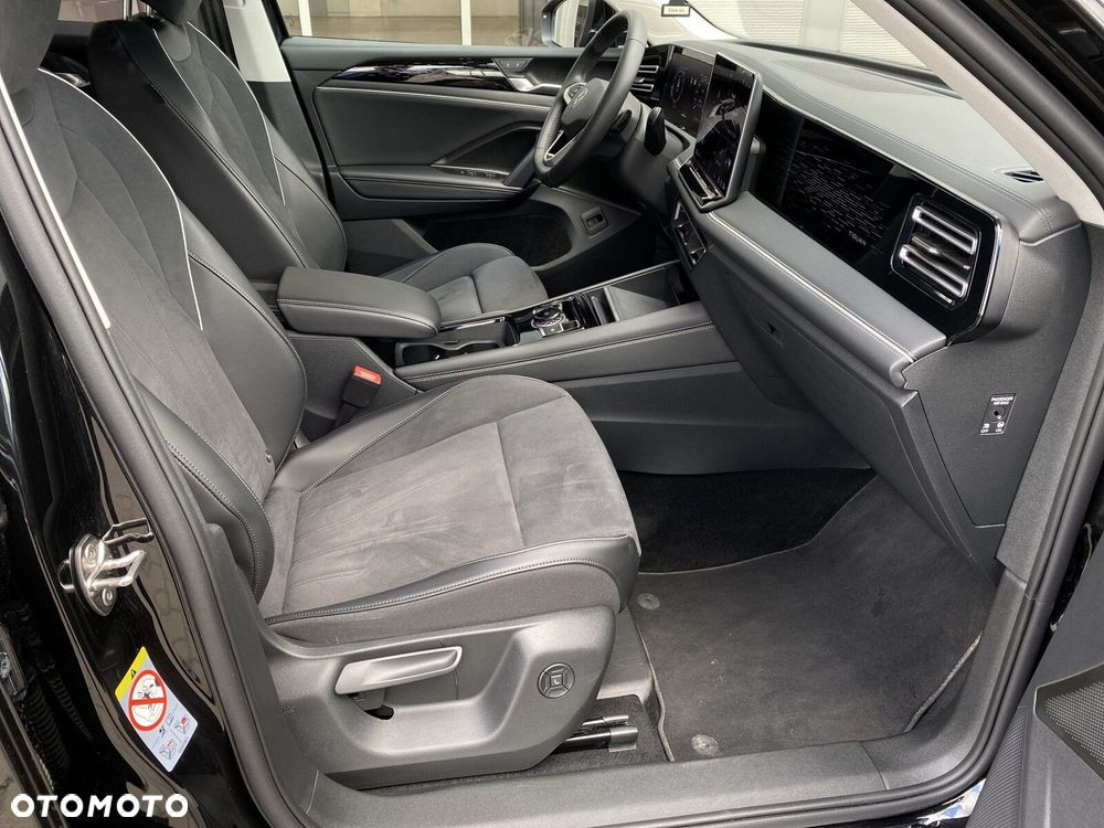 Volkswagen Tiguan 1.5 TSI EVO Elegance DSG - 33