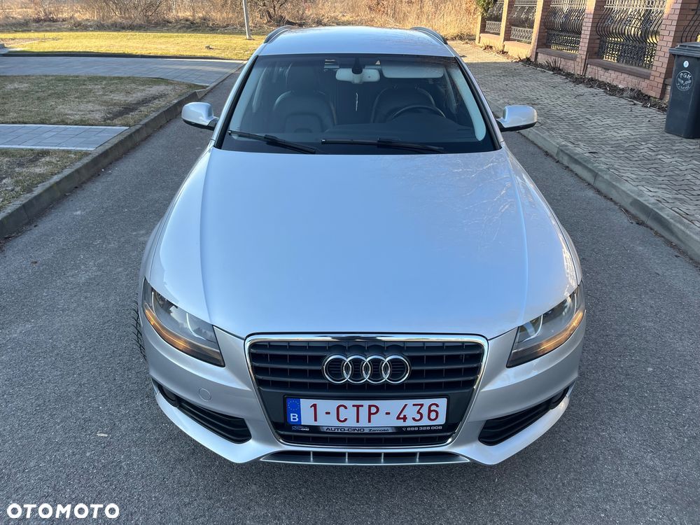 Audi A4 Avant - 4