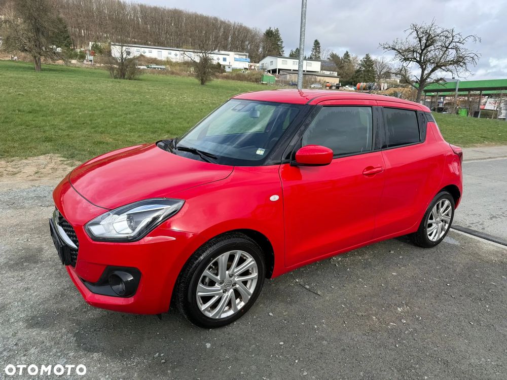 Suzuki Swift 1.2 Dualjet SHVS Premium Plus CVT - 1
