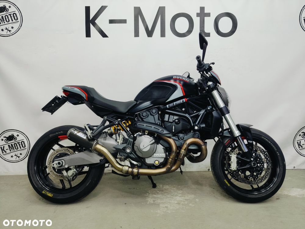Ducati Monster - 1