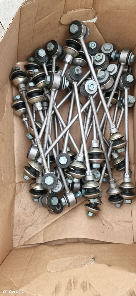 MAN TGX TGS TG3 MOCOWANIE WSPORNIK UCHWYT CHŁODNICY NOWY - 1