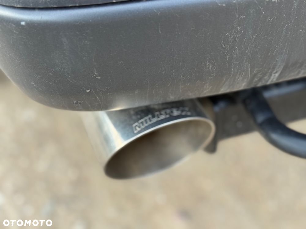 Ford Ranger Raptor - 18