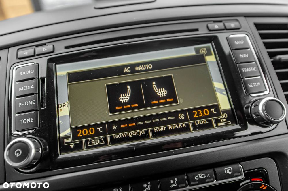 Volkswagen Multivan - 33