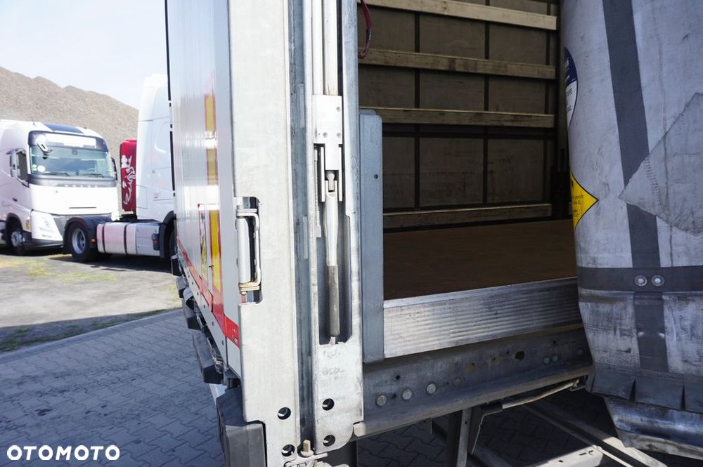 Schmitz Cargobull FIRANA DACH PODNOSZONY * 2022 * - 7