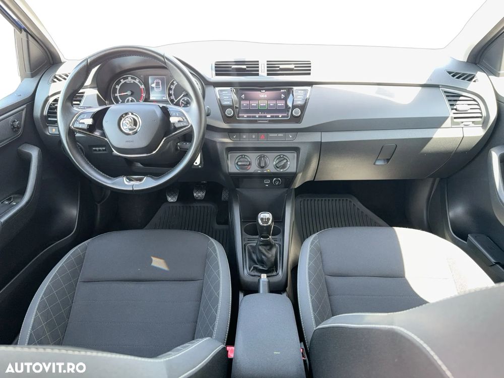 Skoda Fabia - 10