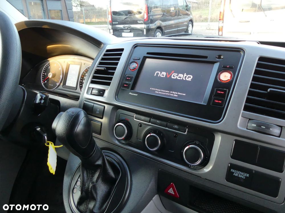 Volkswagen TRANSPORTER T5 LIFT*2.0TDI - 12