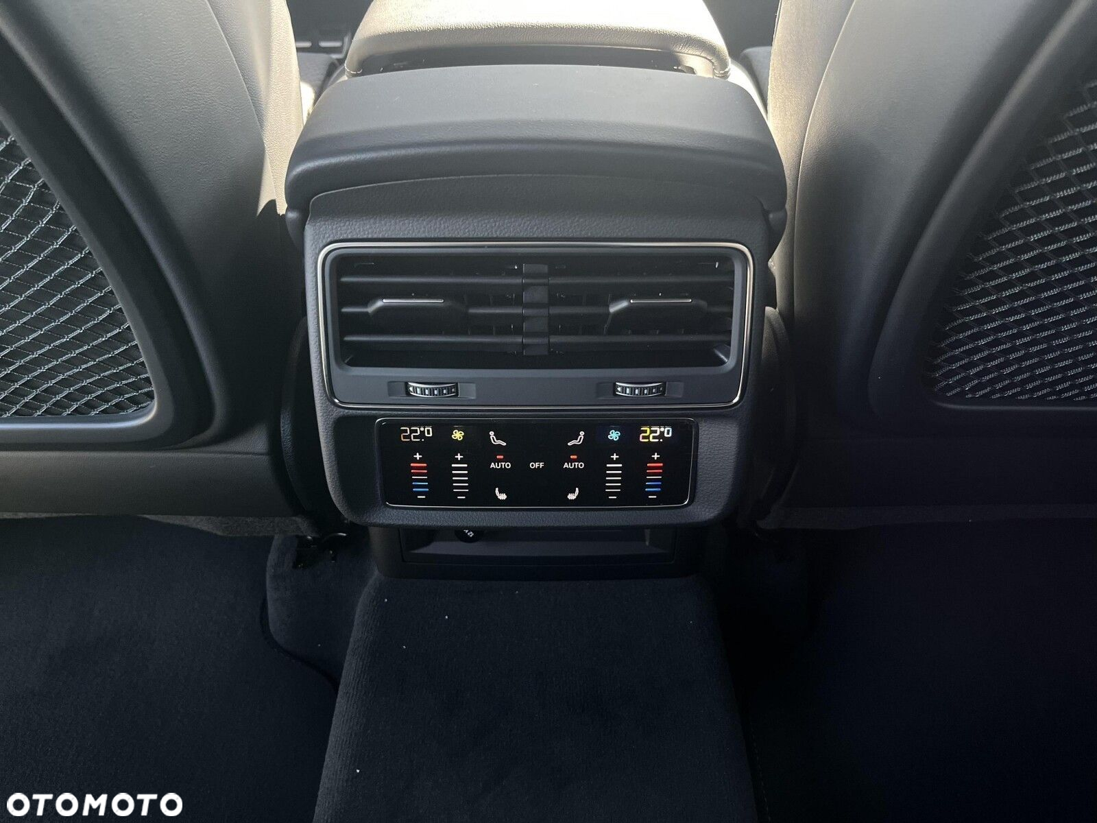 Audi Q7 - 25