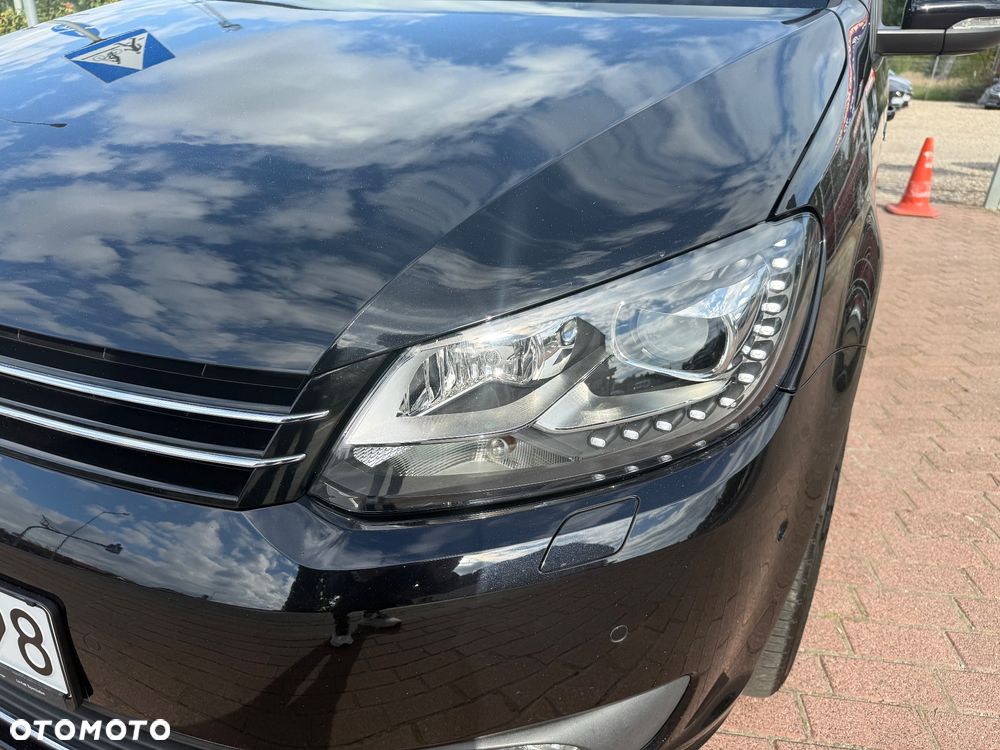 Volkswagen Touran 2.0 TDI DPF Highline DSG - 38