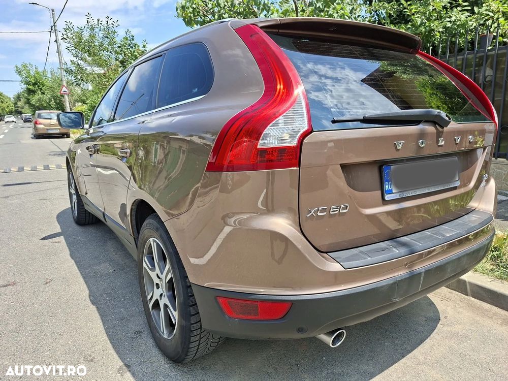 VOLVO XC60 2011 — imagine 2