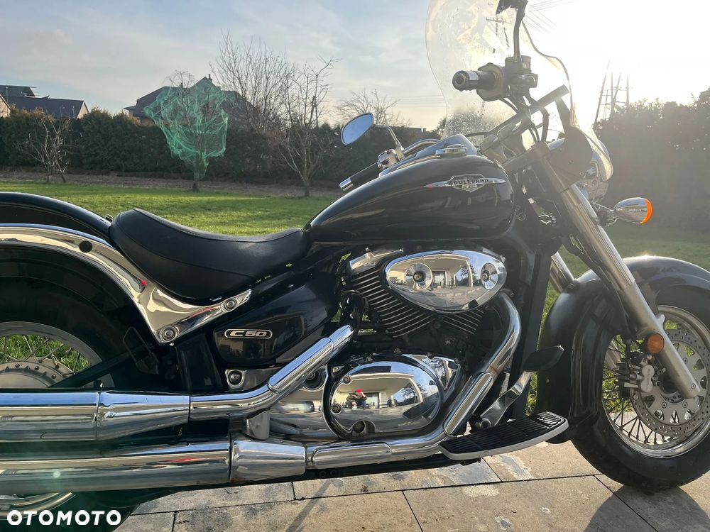 Suzuki VL 800 Volusia - Boulevard C50 - 5