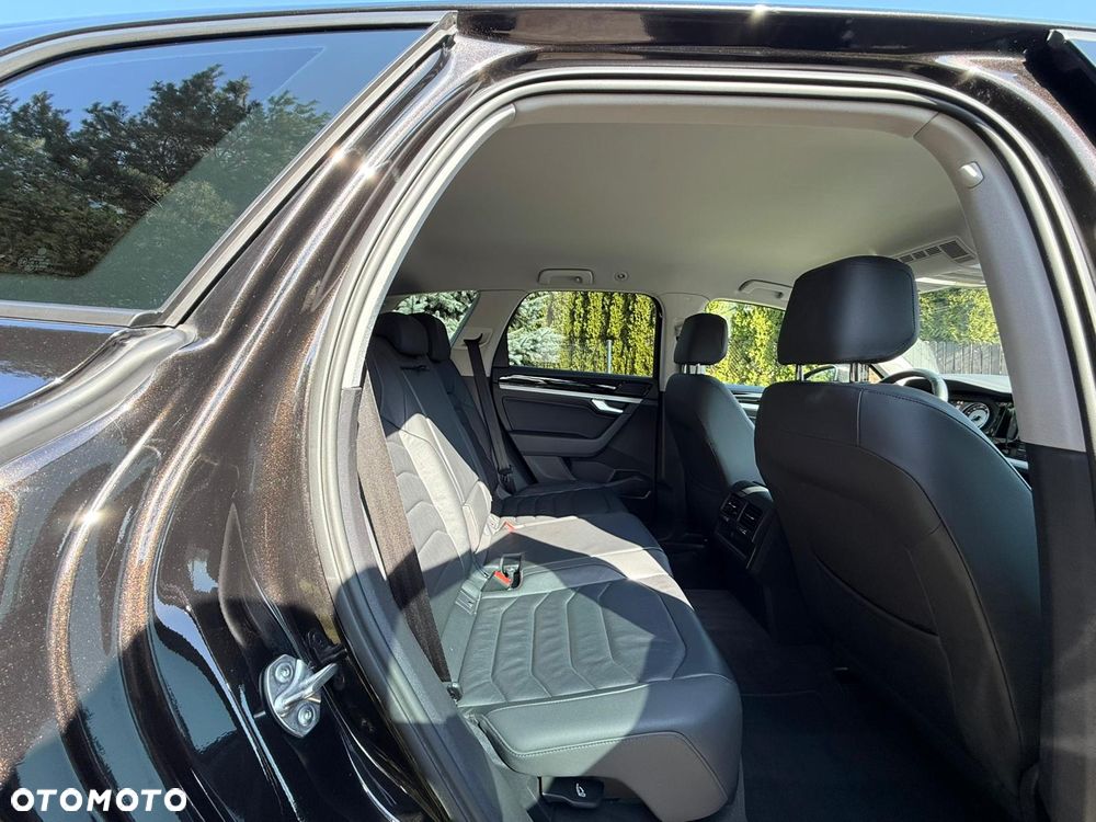 Volkswagen Touareg 3.0 V6 TDI SCR 4Mot - 31