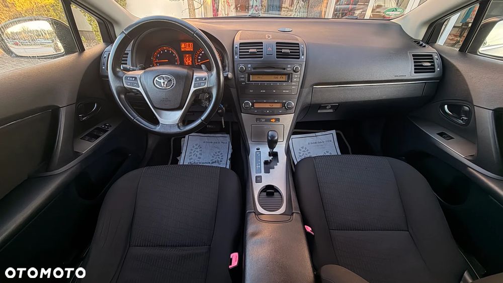 Toyota Avensis 2.0 Multidrive S Executive - 5