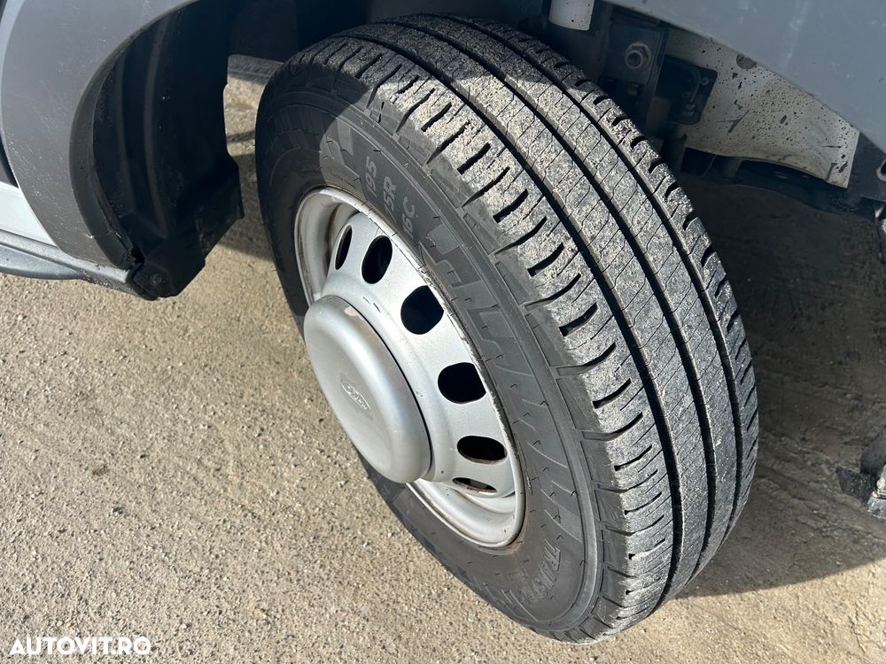 Ford Transit BASCULABIL AXA DUBLA SPATE - 38