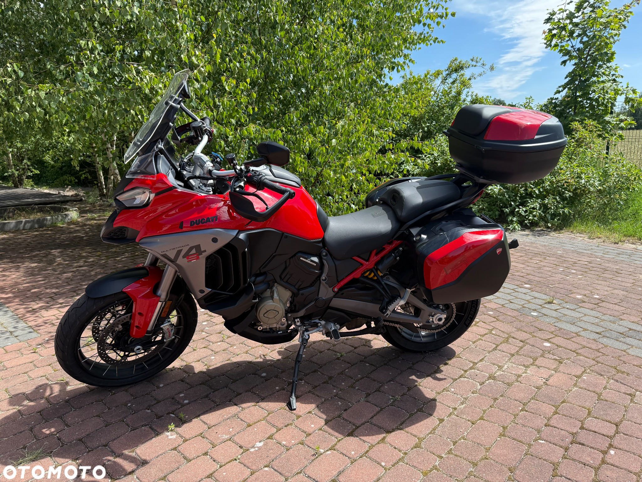 Ducati Multistrada - 2