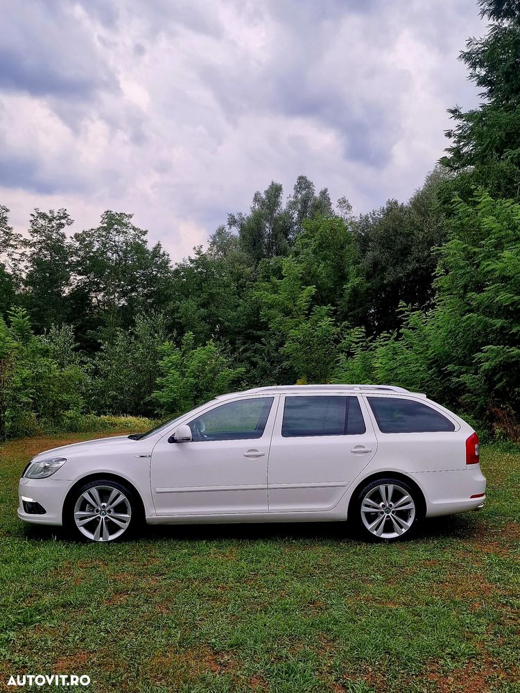 Skoda Octavia 2.0 TDI CR DPF RS - 5