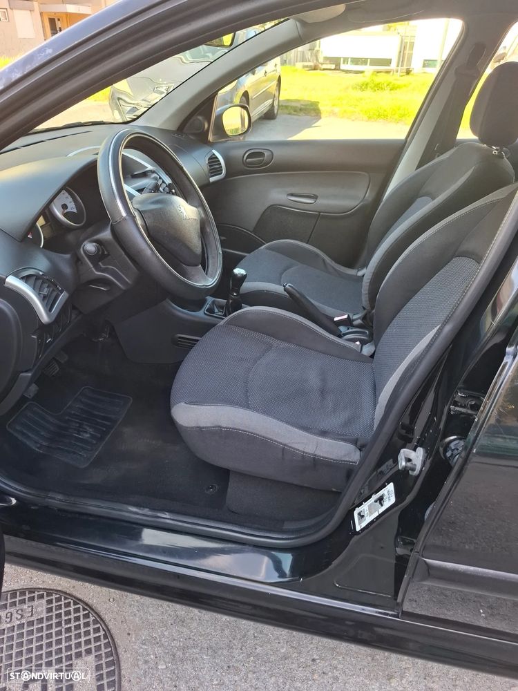 Peugeot 206+ 1.1 Trendy - 8