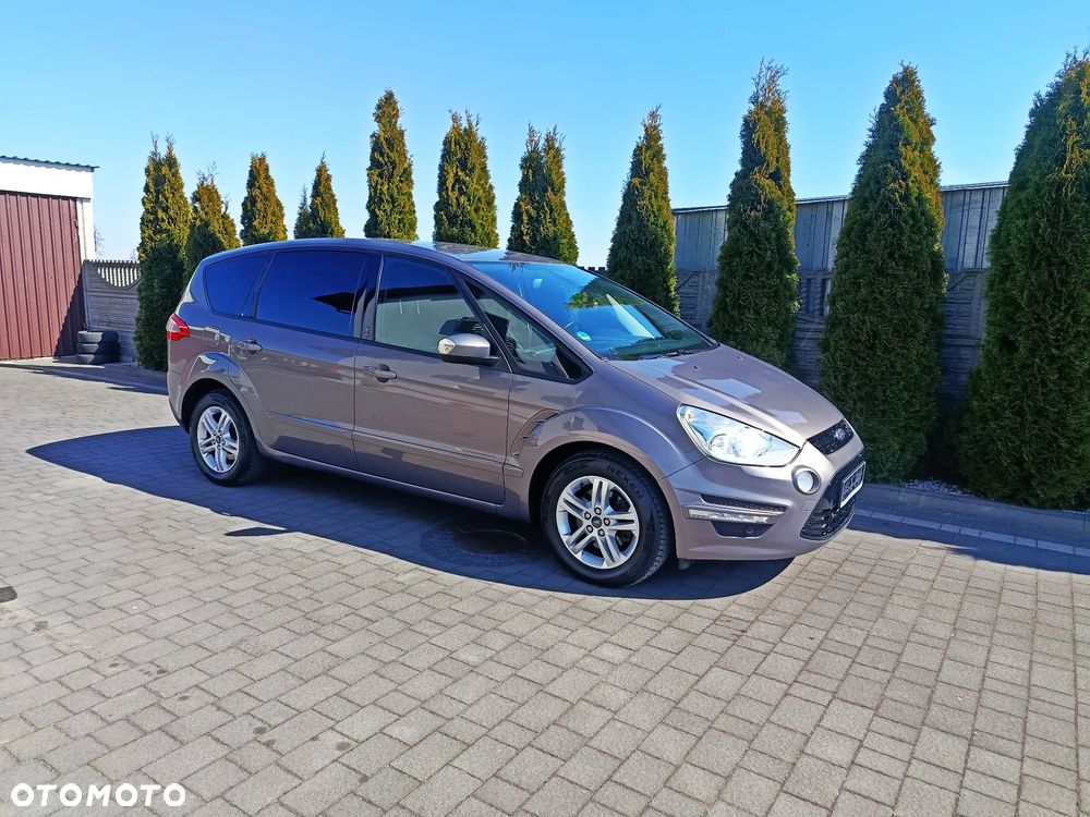 Ford S-Max 2.0 TDCi DPF Champions Edition - 15