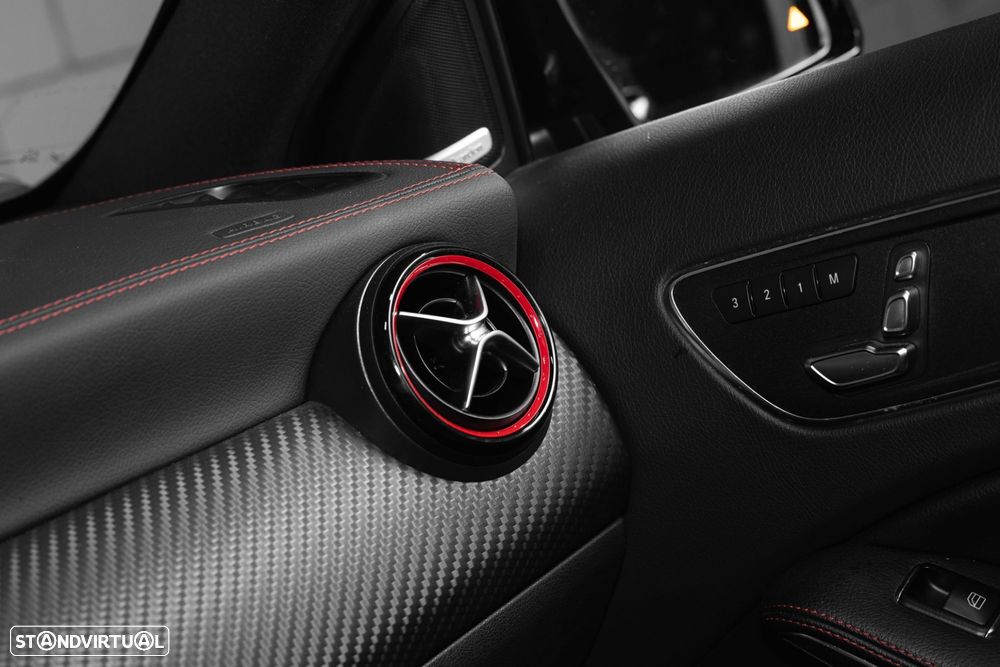 Mercedes-Benz A 45 AMG 4Matic Speedshift 7G-DCT - 36