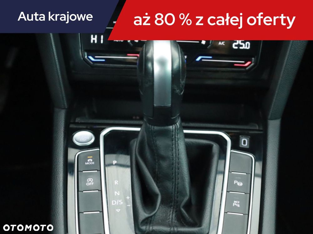 Volkswagen Passat Variant - 16