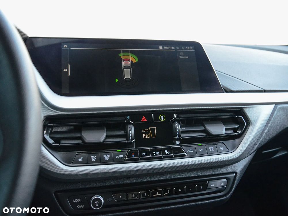 BMW Seria 1 118i Advantage - 20