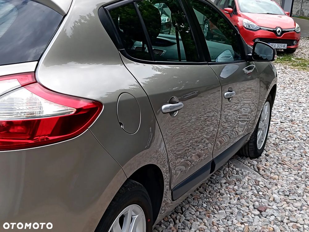 Renault Megane 1.6 16V 110 LIMITED - 7