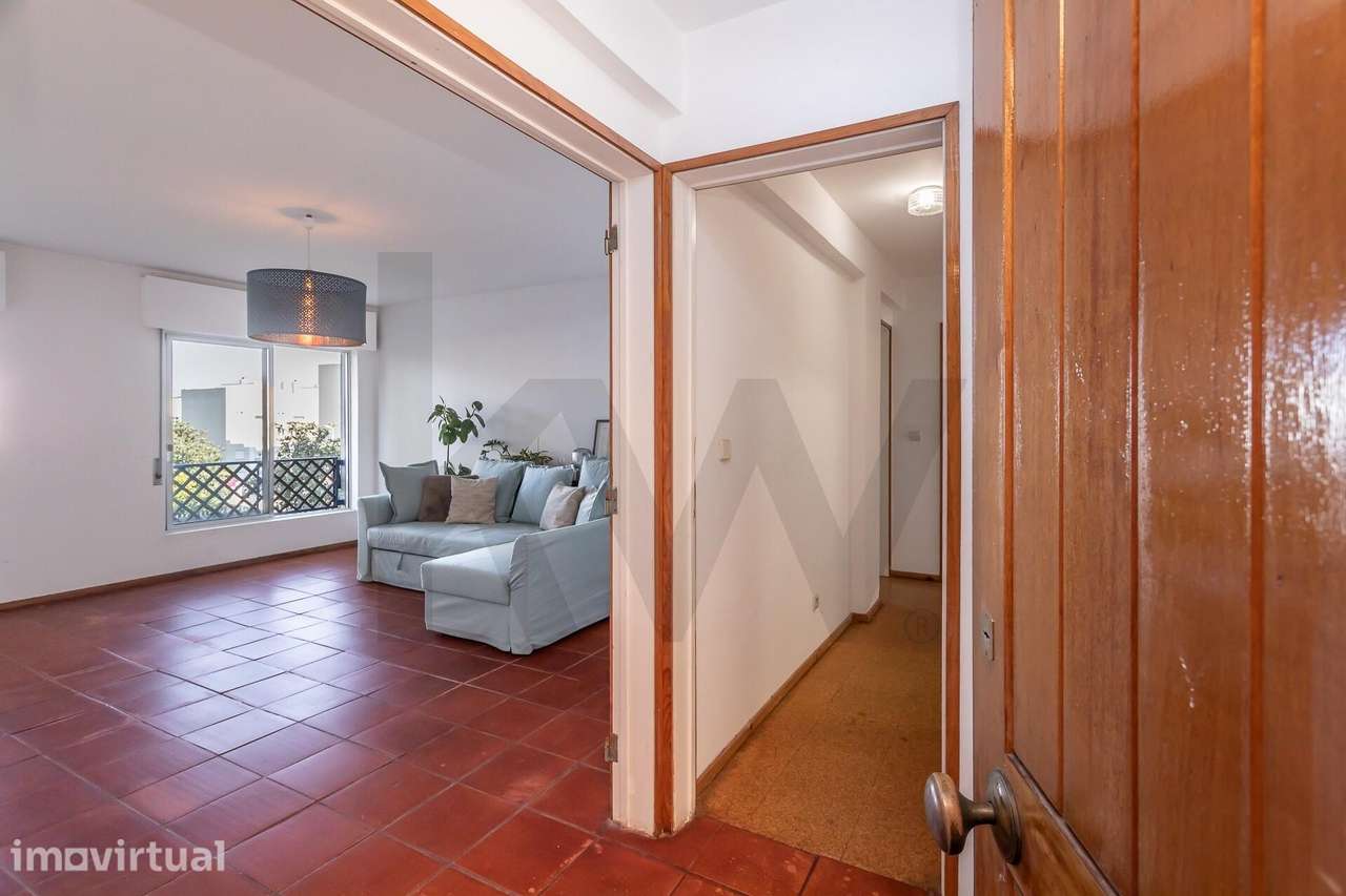 Apartamento T2 em Carcavelos/Bairro dos Checlos - Grande imagem: 2/23