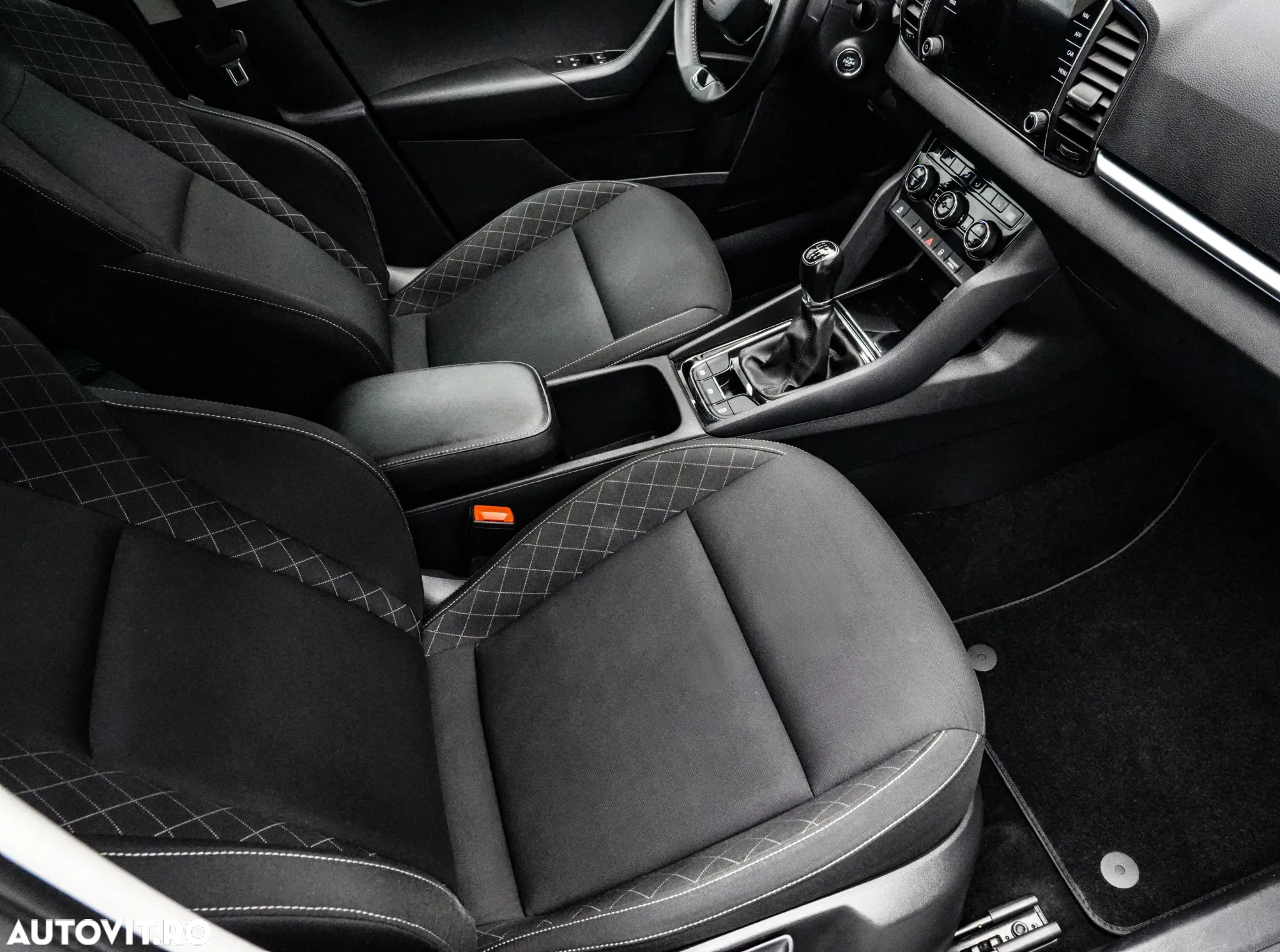 Skoda Karoq 2.0 TDI Selection - 12