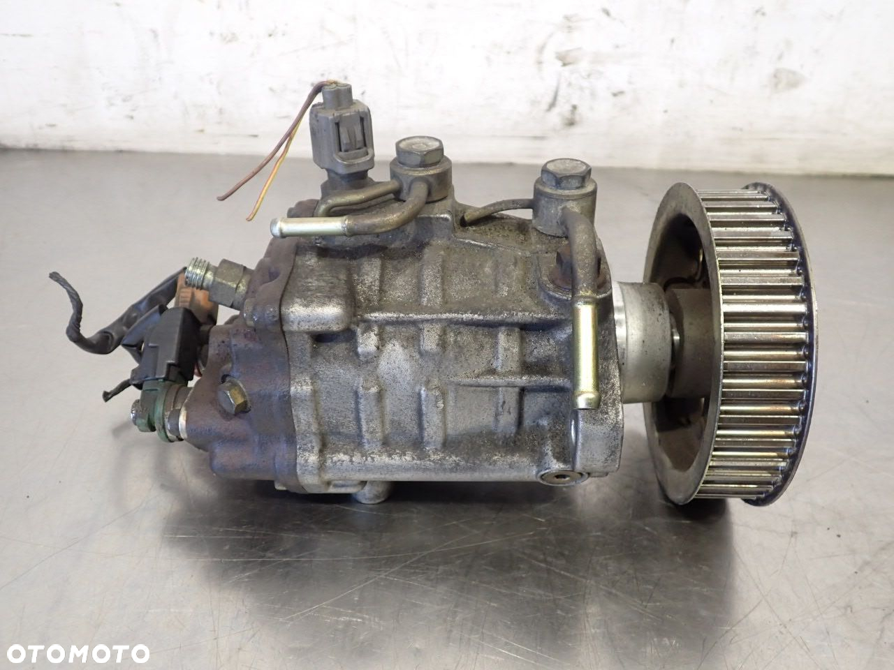 POMPA WTRYSKOWA TOYOTA COROLLA E12 22100-27010 - 4