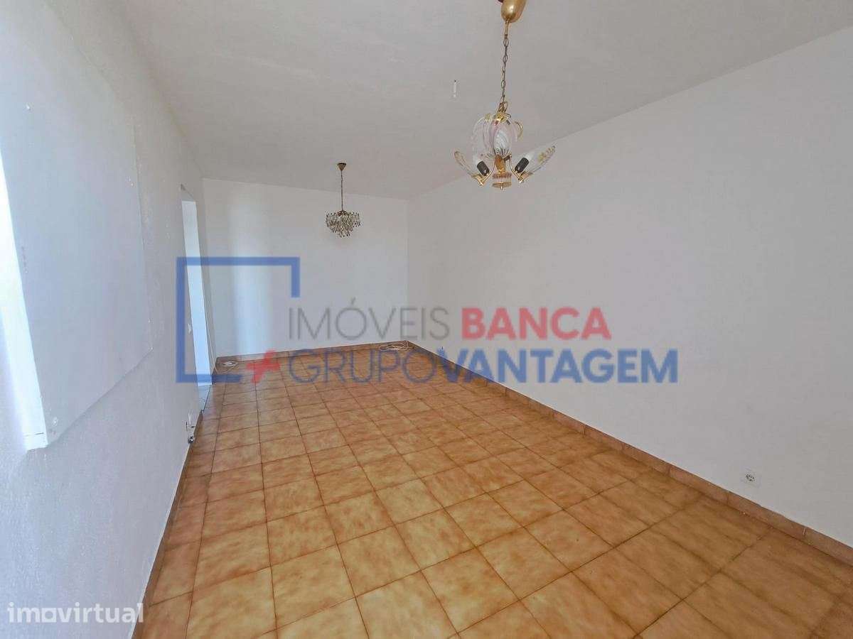 APARTAMENTO T3 A VENDA