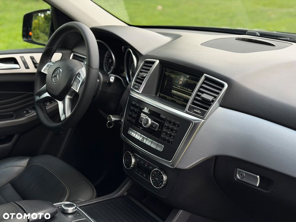 Mercedes-Benz ML 350 BlueTEC 4MATIC 7G-TRONIC - 11