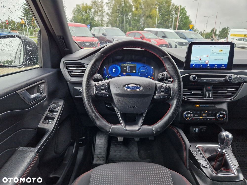 Ford Kuga 1.5 EcoBoost FWD ST-Line - 14