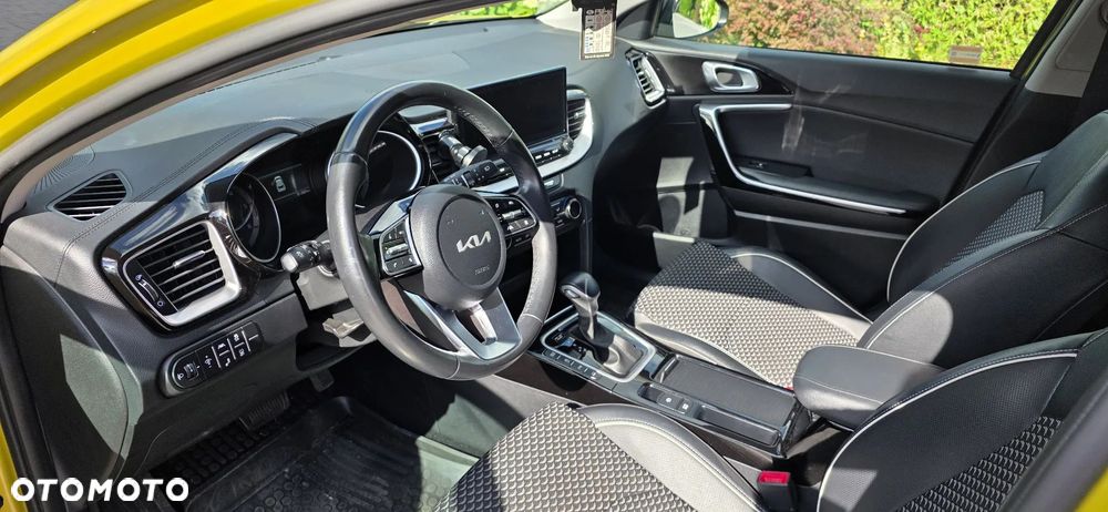 Kia XCeed 1.6 CRDi mHEV L DCT - 7