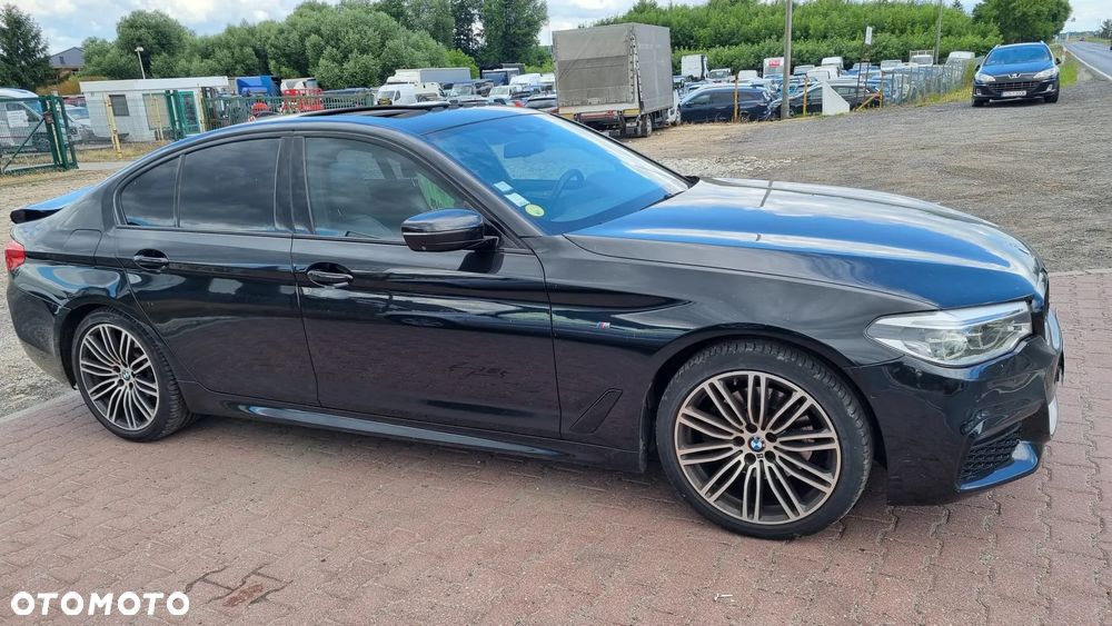 BMW Seria 5 520d xDrive M Sport Edition - 2
