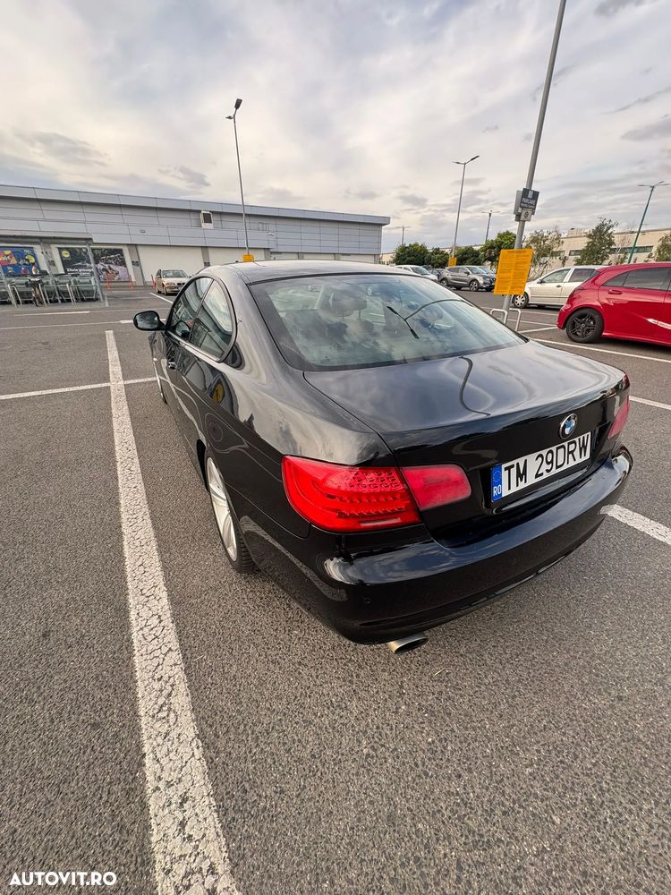 BMW Seria 3 320d - 3