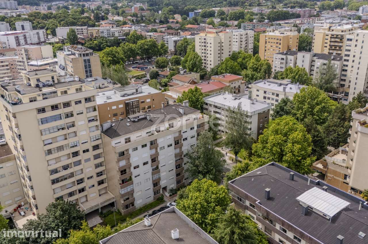 Apartamento T3 em São Victor com Garagem Fechada - Grande imagem: 5/31