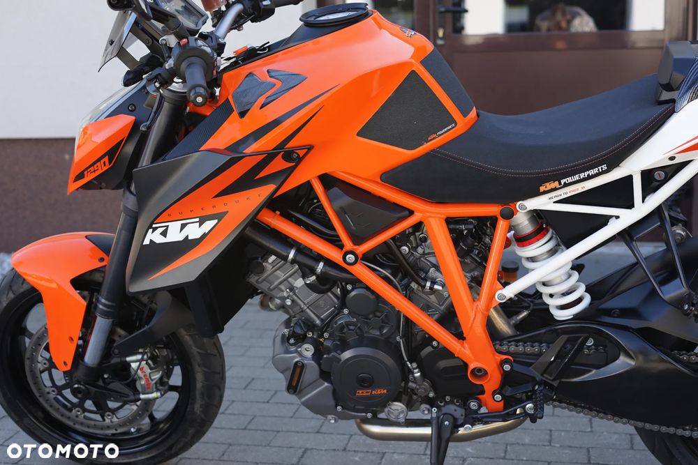KTM Super Duke - 26