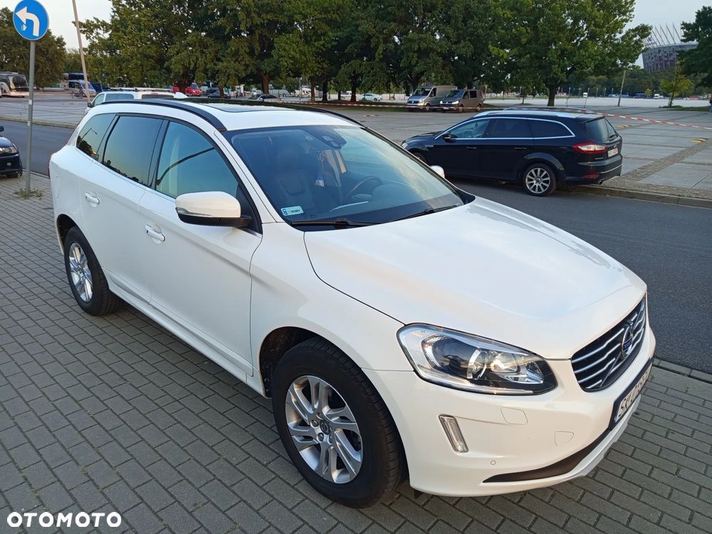 Volvo XC 60 D4 Drive-E Momentum - 18