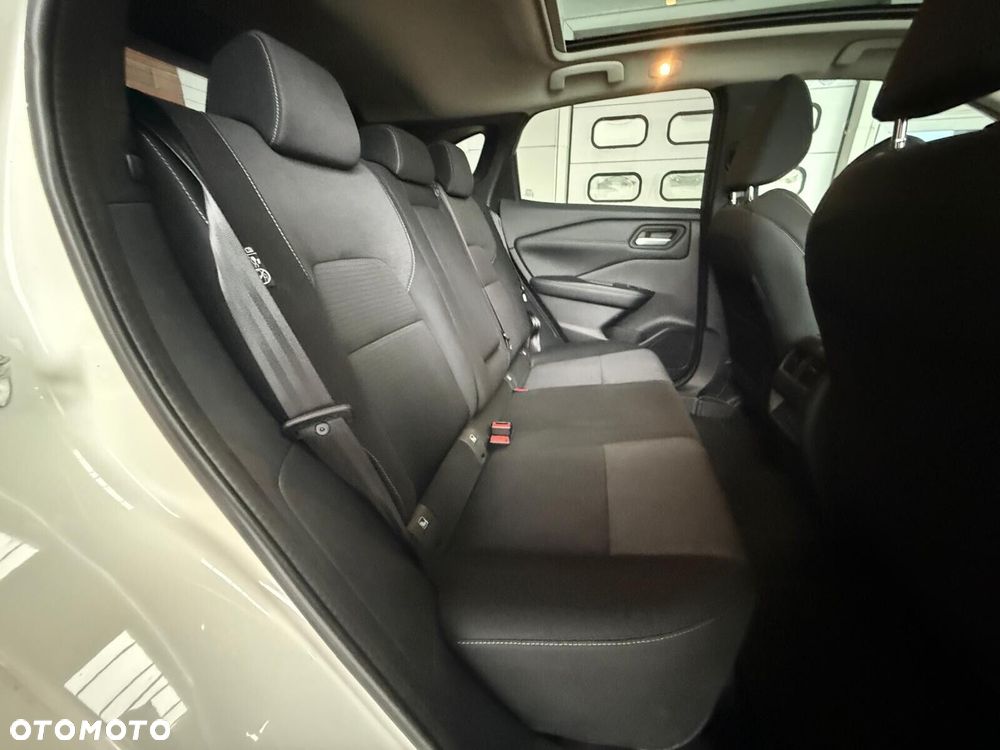 Nissan Qashqai - 12