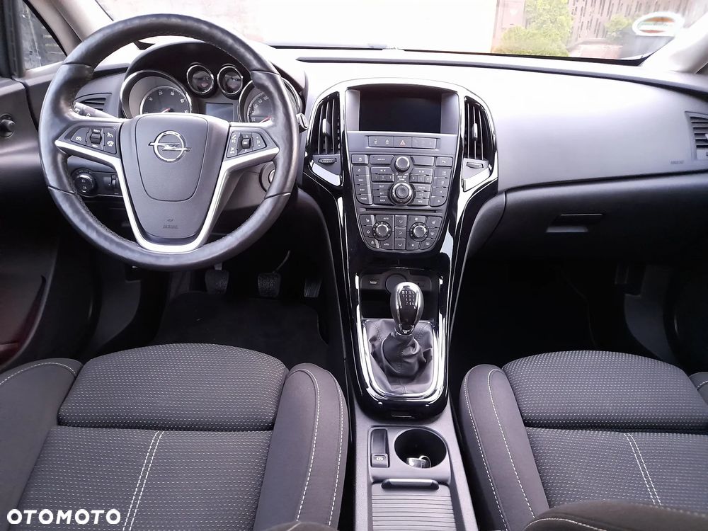 Opel Astra 1.6 CDTI Sport - 9
