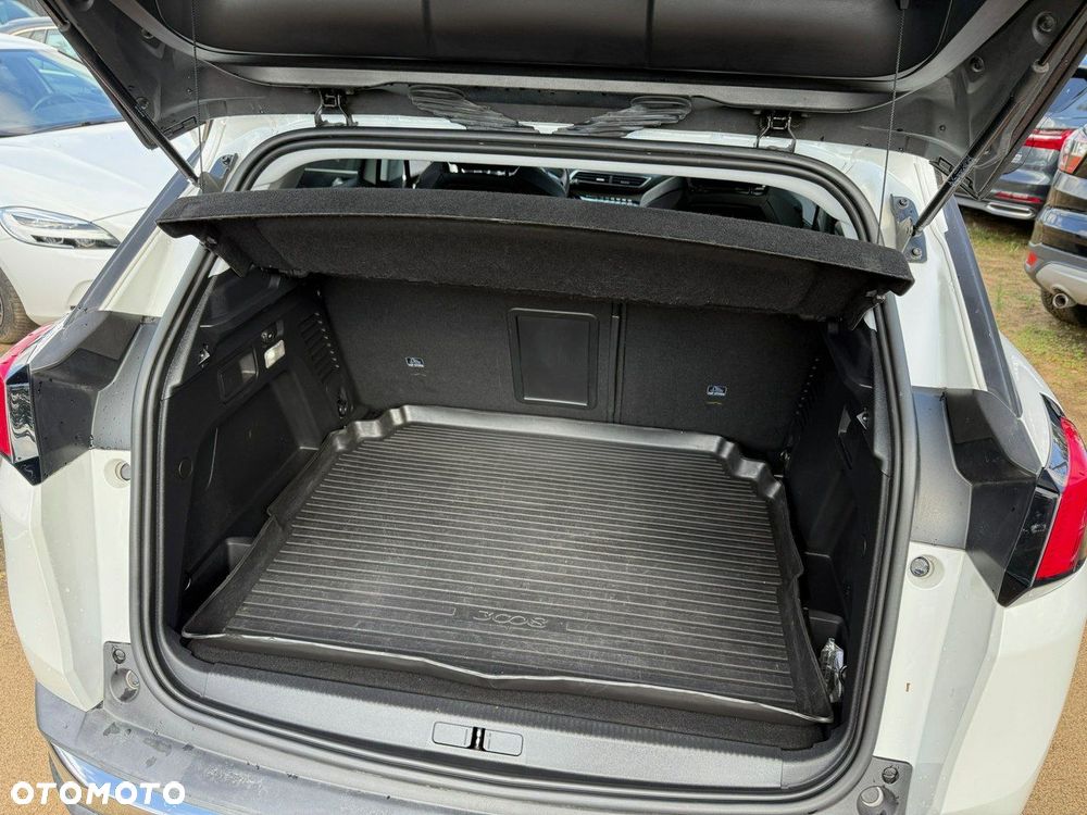 Peugeot 3008 - 17