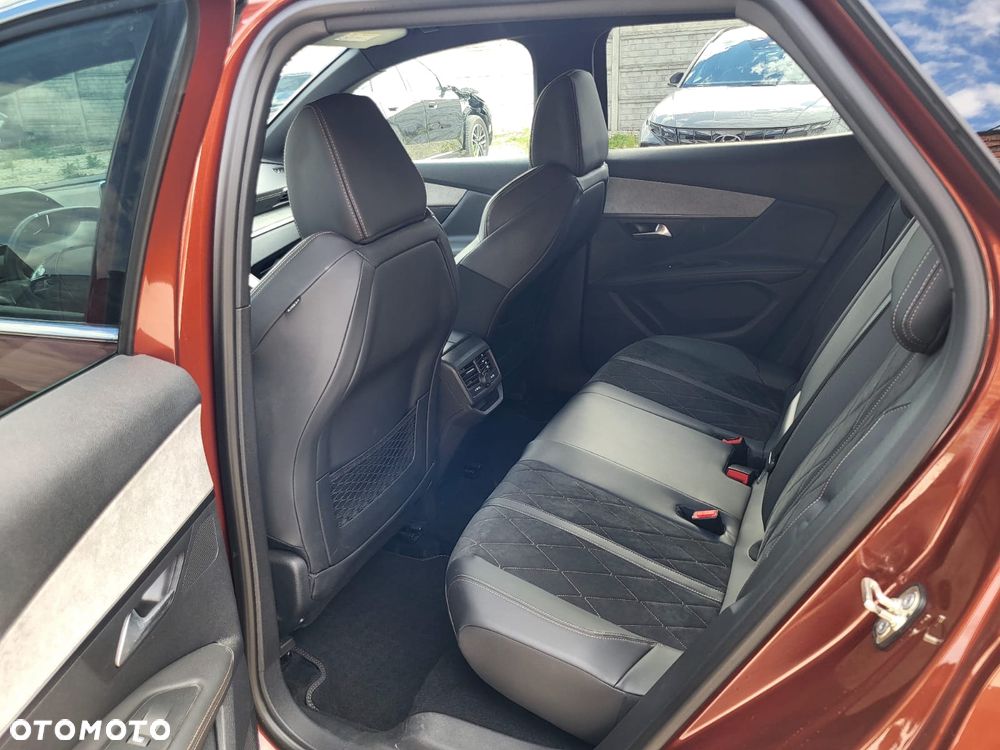 Peugeot 3008 BlueHDi 180 Stop & Start EAT6 GT - 25