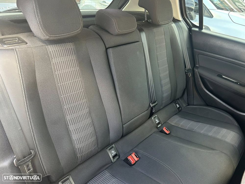 Peugeot 308 1.5 BlueHDi Allure Pack EAT8 - 39