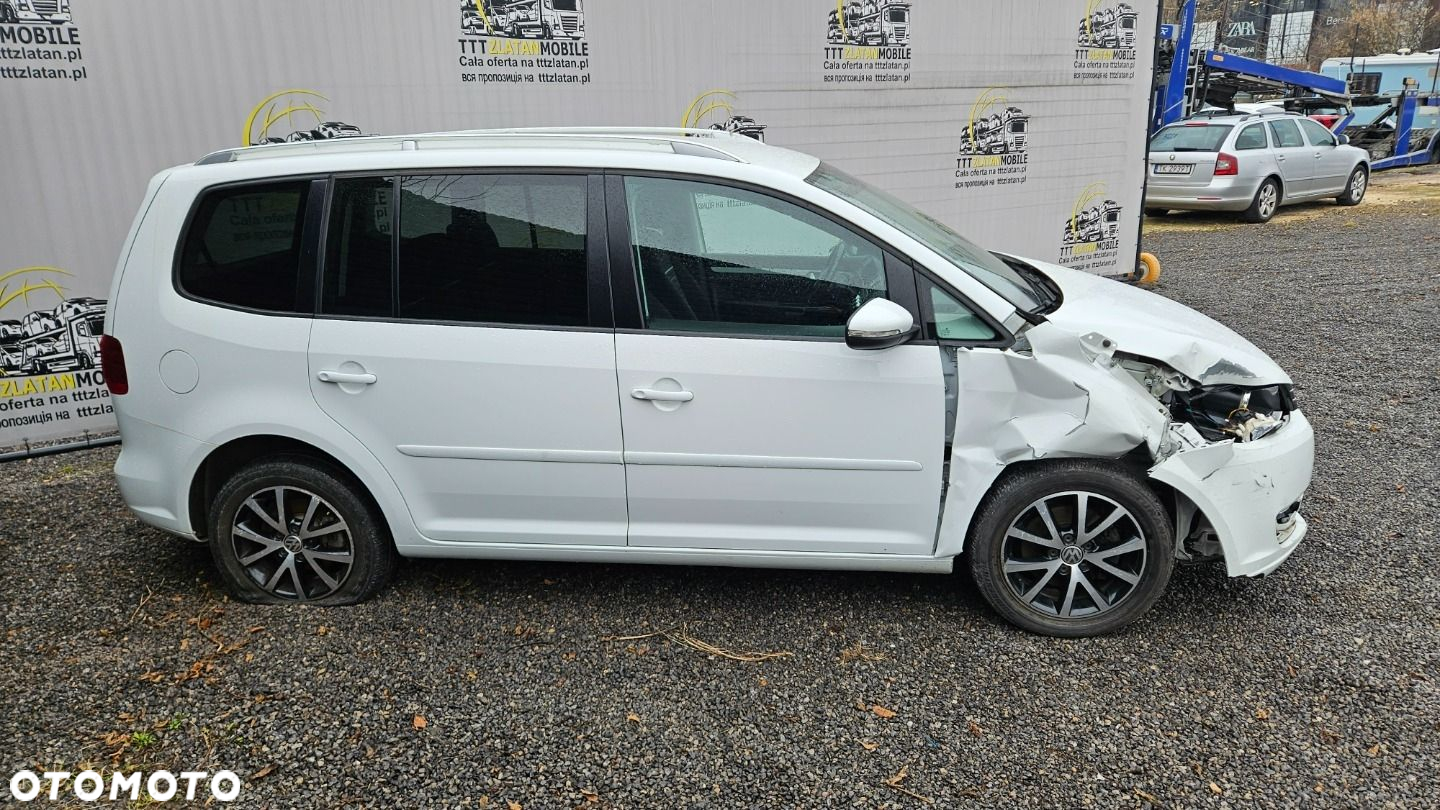 Volkswagen Touran - 14