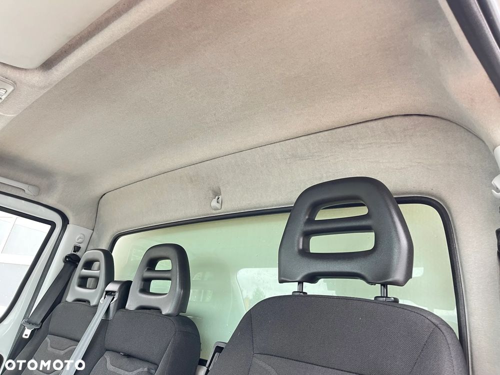 Iveco Daily Izoterma Winda - 19