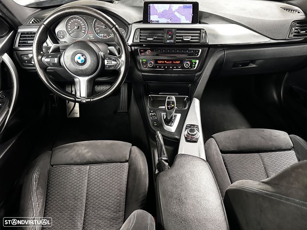 BMW 320 d Auto Pack M - 41